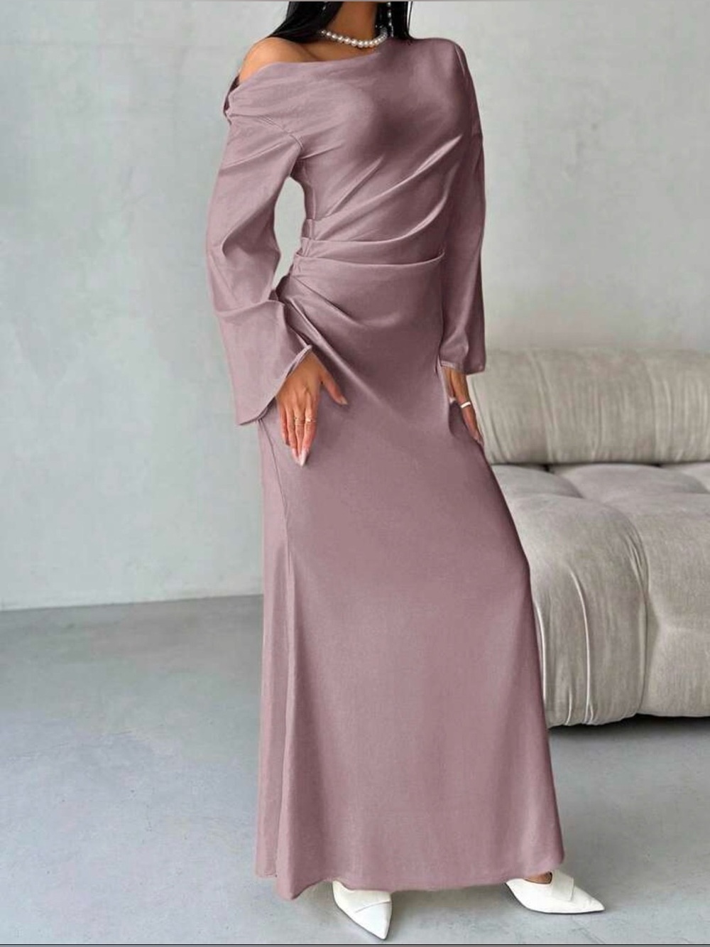 Elegant Rose-Mauve Satin Maxi Long Sleeve Dress